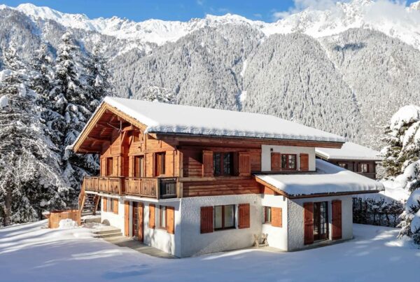 Chamonix All Year - a winter chalet
